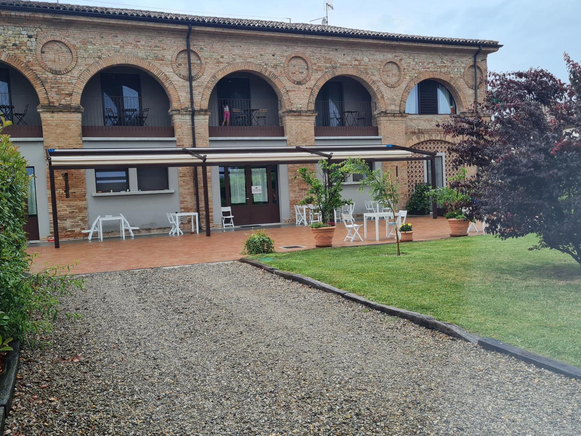 Agriturismo Arte Contadina Fiorenzuola dʼArda Εξωτερικό φωτογραφία