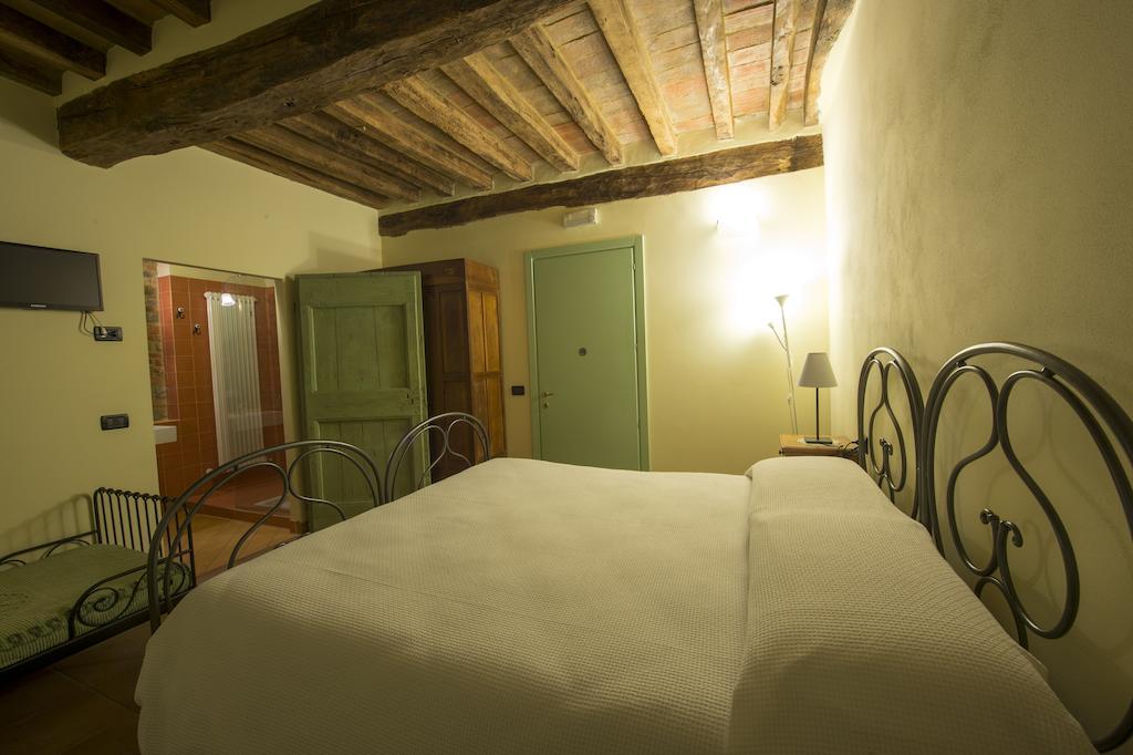 Agriturismo Arte Contadina Fiorenzuola dʼArda Εξωτερικό φωτογραφία